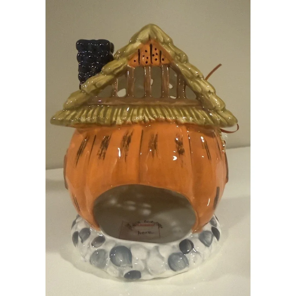 Blue Sky Clayworks Naked Crows Nightly Spicy Pumpkin Tavern Candle House